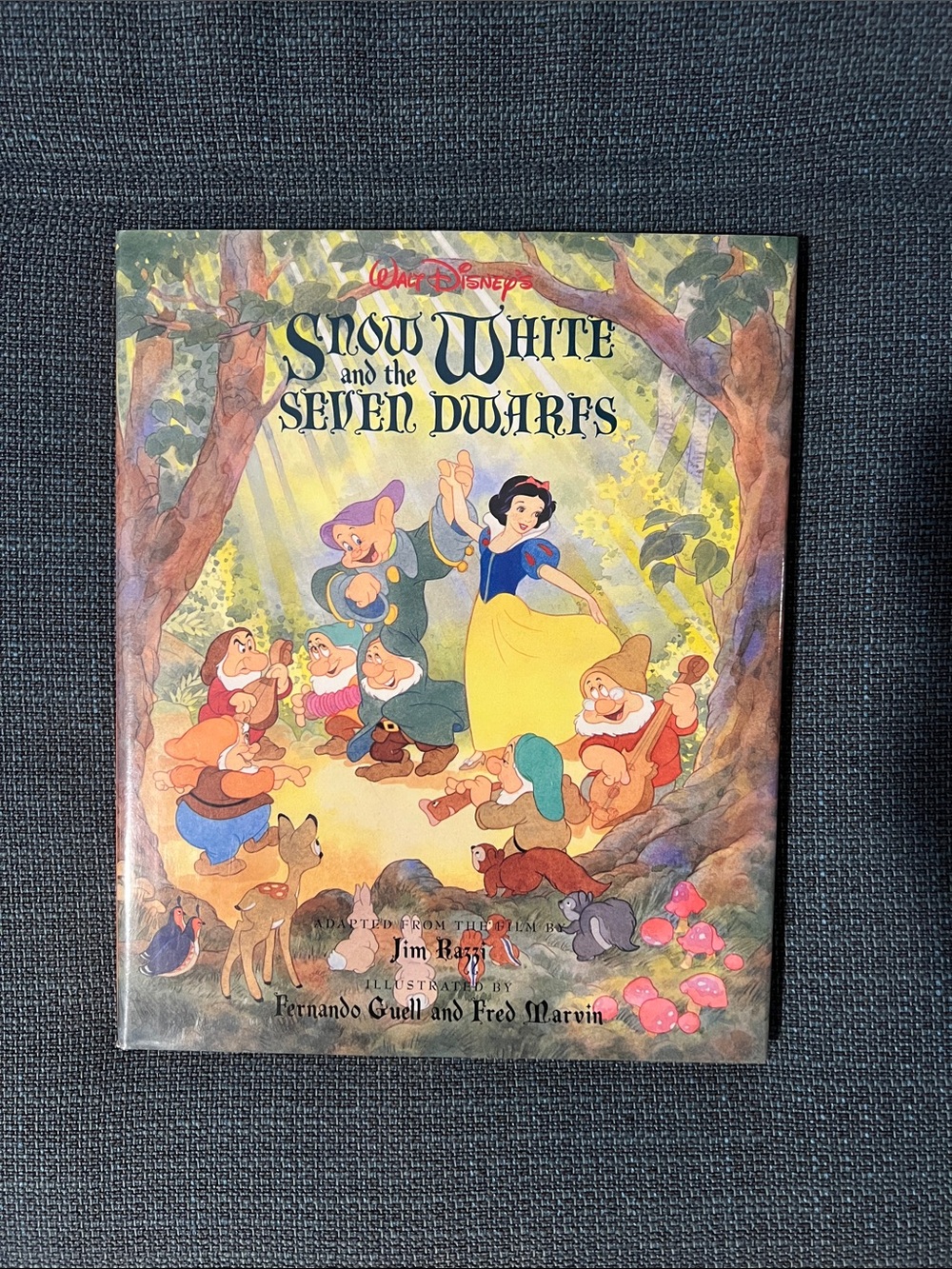 Walt Disney Snow White and the Seven Dwarfs Illustrated Storybook - Blue, Yellow